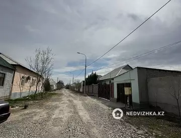4-комнатный дом, 6 соток, 198 м²