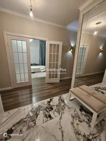4-комнатная квартира, этаж 4 из 9, 93 м²