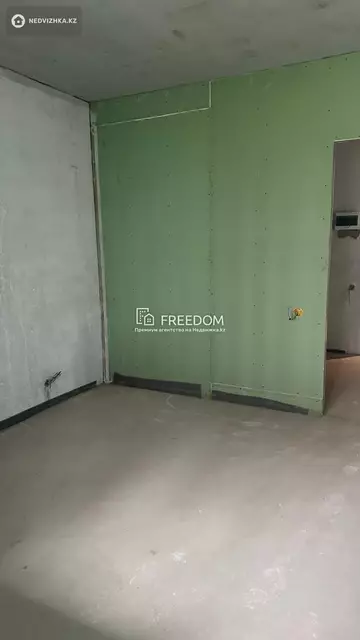 2-комнатная квартира, этаж 1 из 17, 41 м²