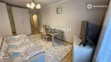 2-комнатная квартира, этаж 2 из 5, 50 м²