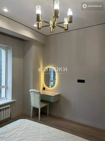 3-комнатная квартира, этаж 10 из 19, 70 м², на длительный срок