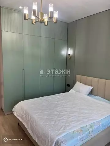 3-комнатная квартира, этаж 10 из 19, 70 м², на длительный срок