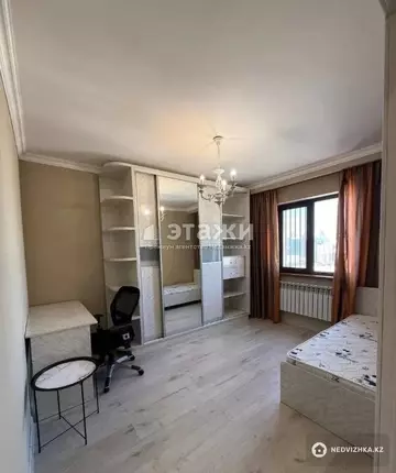 3-комнатная квартира, этаж 13 из 17, 100 м², на длительный срок