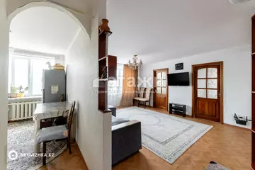 3-комнатная квартира, этаж 6 из 9, 55 м²