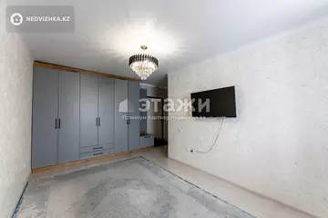 1-комнатная квартира, этаж 9 из 9, 34 м²