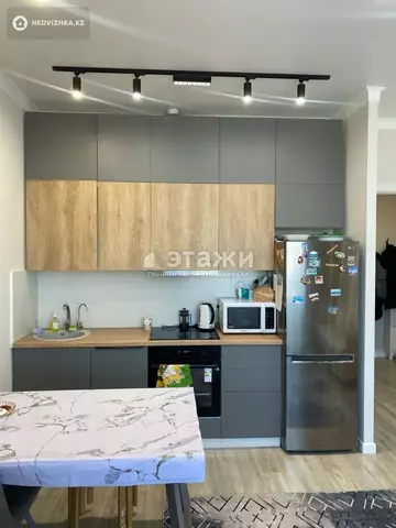 3-комнатная квартира, этаж 7 из 9, 65 м²