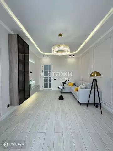 1-комнатная квартира, этаж 9 из 9, 43 м²
