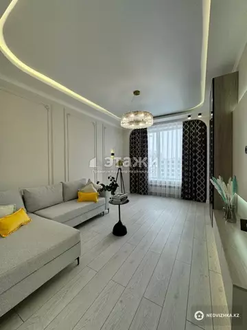 1-комнатная квартира, этаж 9 из 9, 43 м²