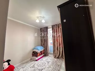 2-комнатная квартира, этаж 9 из 9, 37 м²