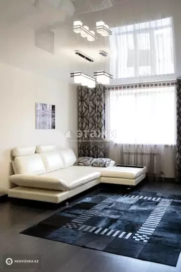 4-комнатная квартира, этаж 4 из 9, 107 м²