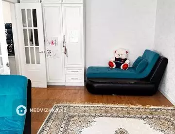 1-комнатная квартира, этаж 7 из 9, 44 м²