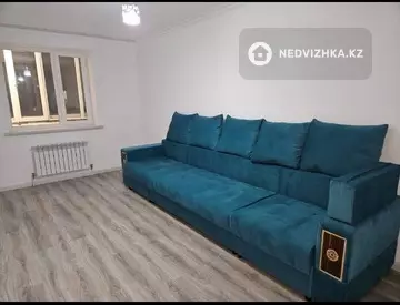 2-комнатная квартира, этаж 8 из 9, 64 м²