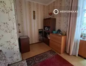 2-комнатная квартира, этаж 3 из 4, 50 м²