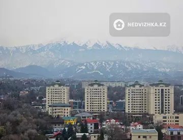 4-комнатная квартира, этаж 18 из 22, 164 м²