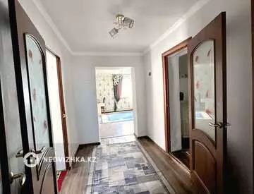 5-комнатный дом, 8 соток, 200 м²