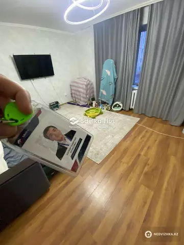 3-комнатная квартира, этаж 2 из 5, 80 м²