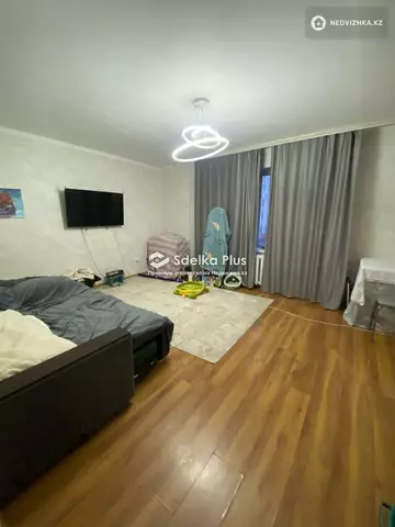 3-комнатная квартира, этаж 2 из 5, 80 м²