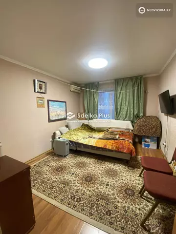 3-комнатная квартира, этаж 2 из 5, 80 м²