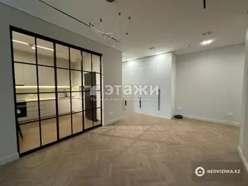 4-комнатная квартира, этаж 3 из 12, 123 м²