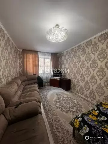 2-комнатная квартира, этаж 1 из 5, 62 м²