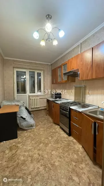 3-комнатная квартира, этаж 1 из 5, 65 м²