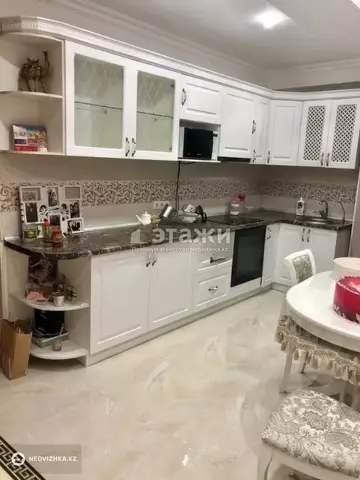 80 м², 2-комнатная квартира, этаж 10 из 12, 80 м², изображение - 9