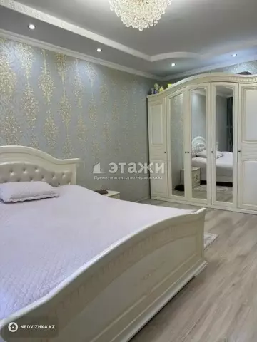 3-комнатная квартира, этаж 6 из 15, 92 м²
