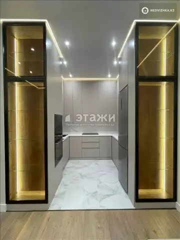2-комнатная квартира, этаж 2 из 21, 56 м²