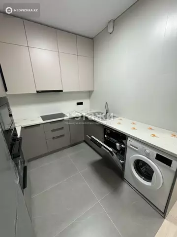 2-комнатная квартира, этаж 16 из 21, 57 м², на длительный срок