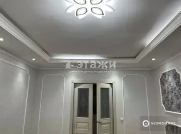 3-комнатная квартира, этаж 9 из 13, 104 м²