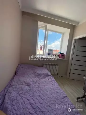 1-комнатная квартира, этаж 9 из 9, 33 м²