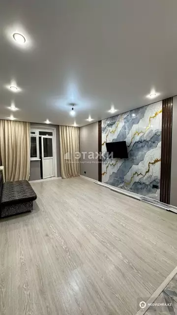 1-комнатная квартира, этаж 11 из 16, 35 м²