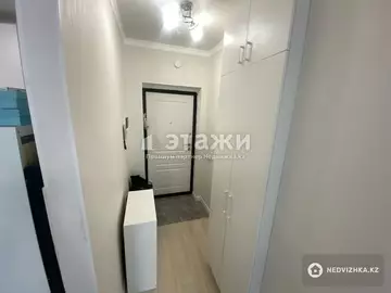1-комнатная квартира, этаж 8 из 10, 38 м²