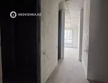 2-комнатная квартира, этаж 1 из 12, 52 м²