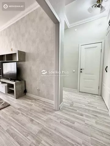 1-комнатная квартира, этаж 3 из 12, 45 м²