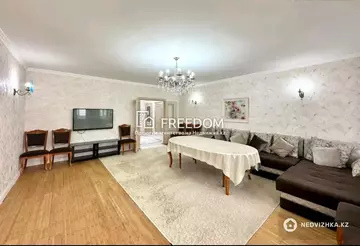 4-комнатная квартира, этаж 9 из 14, 121 м²