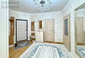4-комнатная квартира, этаж 9 из 14, 121 м²