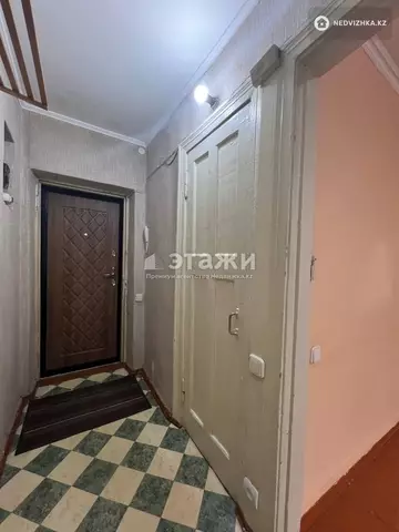 2-комнатная квартира, этаж 4 из 4, 40 м²