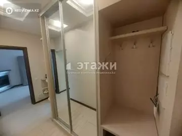 2-комнатная квартира, этаж 9 из 9, 58 м²