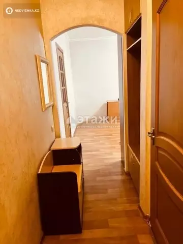 2-комнатная квартира, этаж 2 из 4, 44 м²