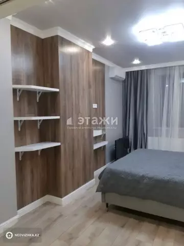 2-комнатная квартира, этаж 12 из 13, 54 м²