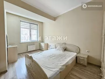 2-комнатная квартира, этаж 1 из 10, 52 м², на длительный срок