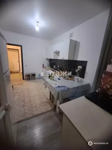 1-комнатная квартира, этаж 5 из 9, 38 м²