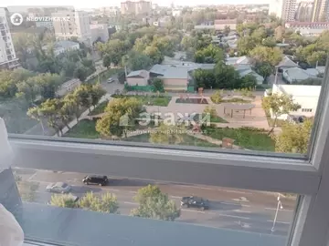 1-комнатная квартира, этаж 1 из 10, 42 м²