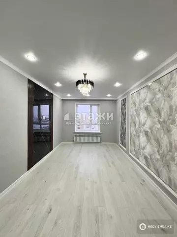 1-комнатная квартира, этаж 8 из 9, 37 м²