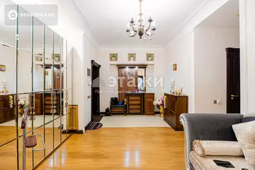 164 м², 4-комнатная квартира, этаж 3 из 3, 164 м², изображение - 11