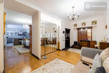164 м², 4-комнатная квартира, этаж 3 из 3, 164 м², изображение - 19