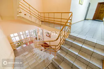 164 м², 4-комнатная квартира, этаж 3 из 3, 164 м², изображение - 23