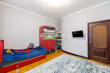 164 м², 4-комнатная квартира, этаж 3 из 3, 164 м², изображение - 32