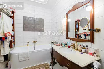 164 м², 4-комнатная квартира, этаж 3 из 3, 164 м², изображение - 33